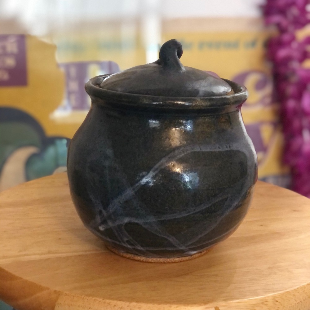Retro Stoneware Navy Glazed Pottery Jar with Lid